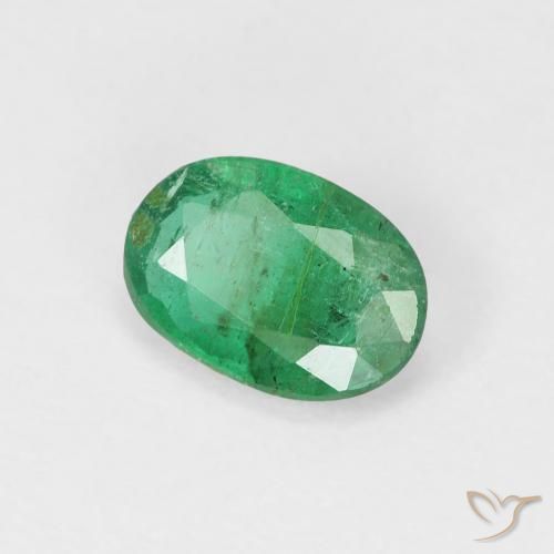 Esmeralda Verde claro medio natural de 0.75 ct, Ovalada, SI