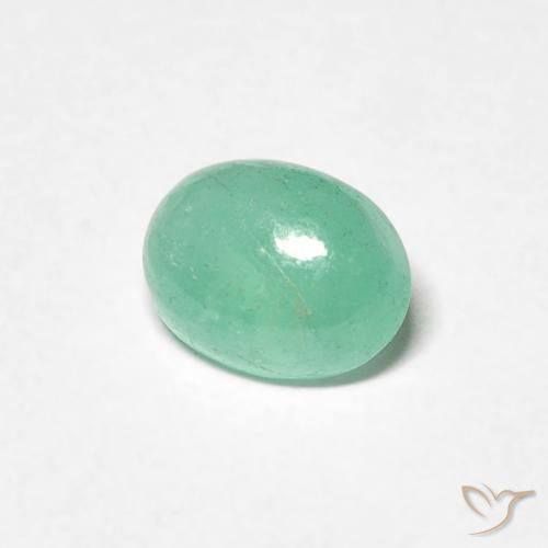 Esmeralda Verde claro natural de 0.71 ct, Ovalada, Translúcido
