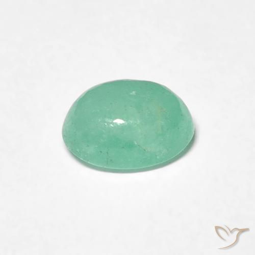 Esmeralda Verde claro natural de 0.71 ct, Ovalada, Translúcido