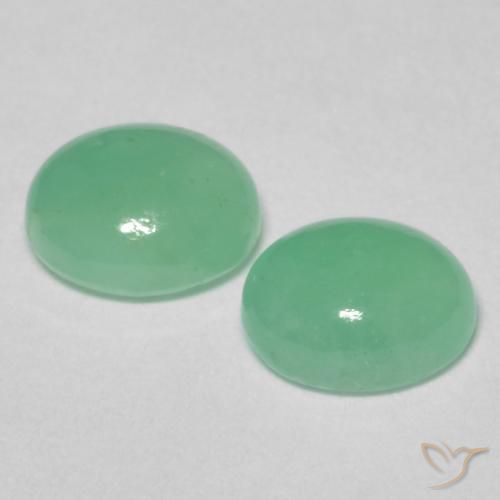 Gemas de Esmeralda Verde claro natural de 1.11 ct, Ovalada, Translúcido