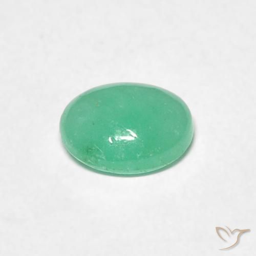 Esmeralda Verde claro natural de 0.53 ct, Ovalada, Translúcido
