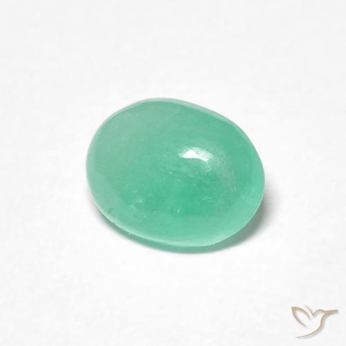 Esmeralda Verde claro natural de 0.71 ct, Ovalada, Translúcido