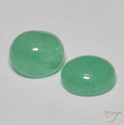 Gemas de Esmeralda Verde claro natural de 1.59 ct, Ovalada, Translúcido