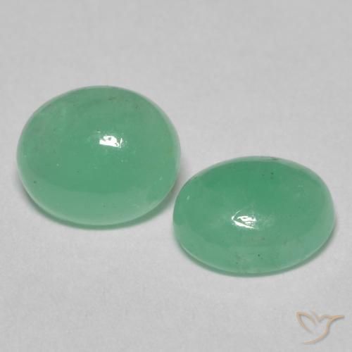Gemas de Esmeralda Verde claro natural de 1.52 ct, Ovalada, Translúcido