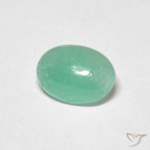 Esmeralda Verde medio natural de 0.49 ct, Ovalada, Translúcido