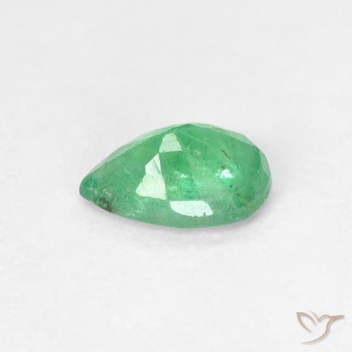 Esmeralda Verde medio natural de 0.40 ct, En forma de pera, SI