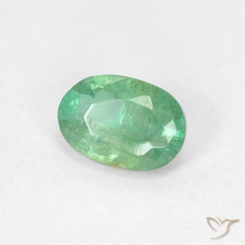Esmeralda Verde claro natural de 0.57 ct, Corte Óvalo, VS-SI