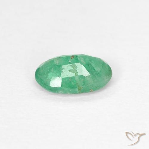 Esmeralda Verde claro natural de 0.33 ct, Ovalada, SI