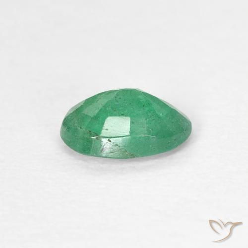 Esmeralda Verde cálido natural de 0.42 ct, Ovalada, SI