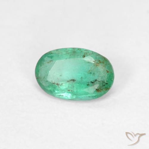 Esmeralda Verde medio natural de 0.38 ct, Ovalada, SI