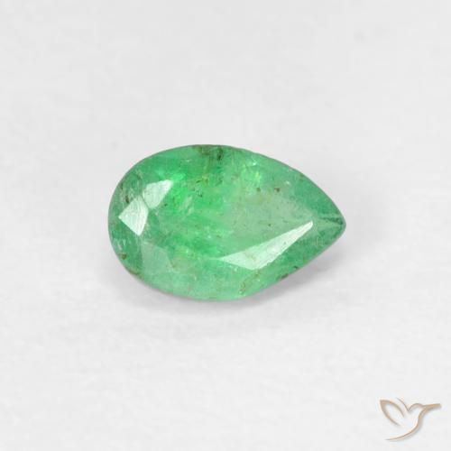 Esmeralda Verde frío claro natural de 0.45 ct, En forma de pera, SI