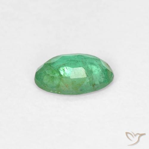 Esmeralda Verde claro natural de 0.29 ct, Ovalada, SI