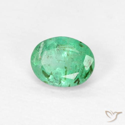 Esmeralda Verde claro natural de 0.34 ct, Corte Óvalo, VS-SI