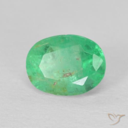 Esmeralda Verde brillante natural de 0.41 ct, Corte Óvalo, VS-SI