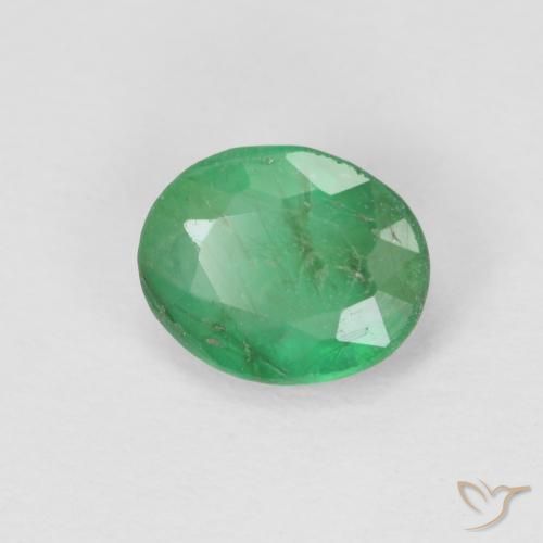Esmeralda Verde trébol natural de 0.71 ct, Ovalada, SI