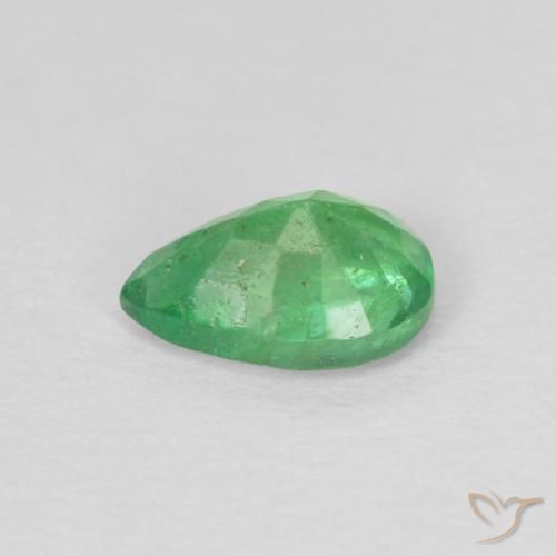 Esmeralda Verde amarillento natural de 0.43 ct, En forma de pera, SI