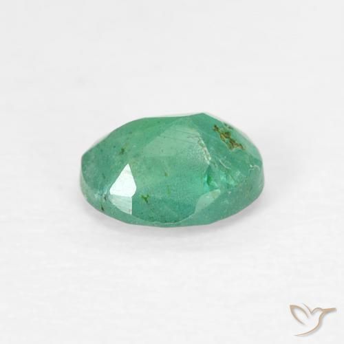 Esmeralda Verde frío natural de 0.38 ct, Ovalada, SI