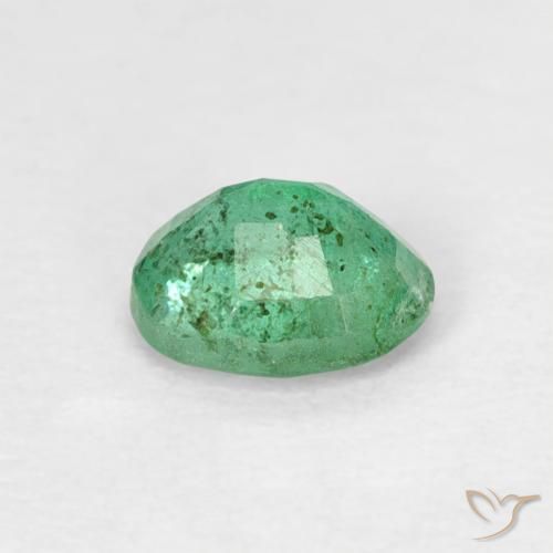 Esmeralda Verde pistacho natural de 0.38 ct, Ovalada, SI