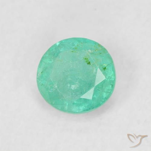 Esmeralda Verde claro natural de 0.18 ct, Redondo, SI