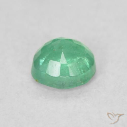Esmeralda Verde medio natural de 0.19 ct, Redondo, SI