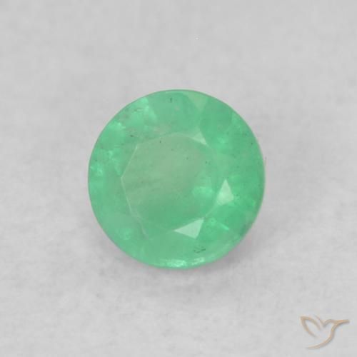 Esmeralda Verde medio natural de 0.17 ct, Redondo, SI