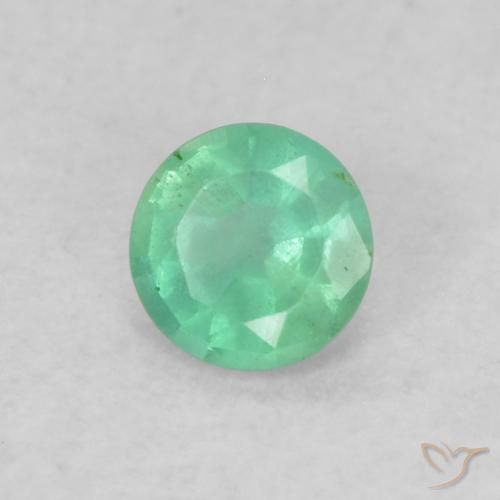 Esmeralda Verde frío natural de 0.14 ct, Redondo, SI