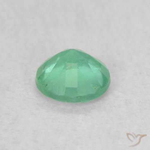 Esmeralda Verde frío natural de 0.14 ct, Redondo, SI