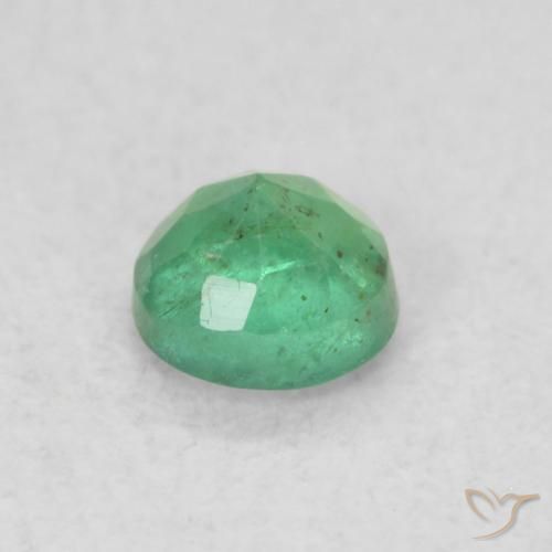Esmeralda Verde frío claro natural de 0.17 ct, Redondo, SI