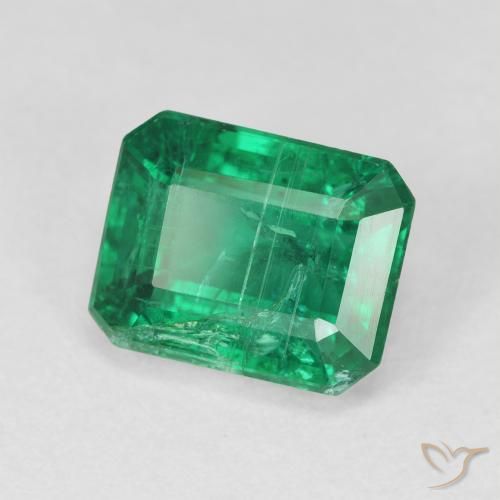 Esmeralda Verde oscuro natural de 3.30 ct, Corte Octágono / Esmeralda, VS-SI