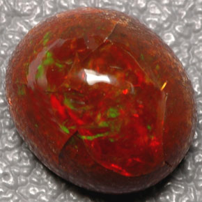 Ópalo de fuego Multicolor natural de 5.69 ct, Corte Óvalo, Translúcido