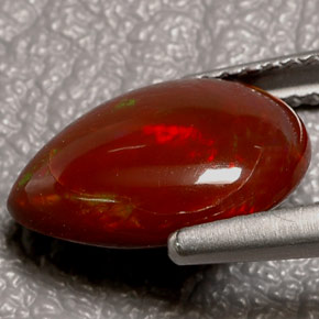 Ópalo de fuego Multicolor natural de 3.09 ct, En forma de pera, Opaco