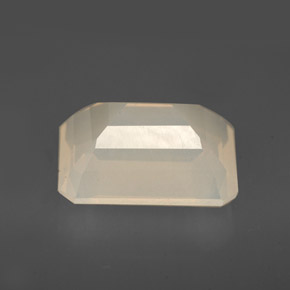 Ópalo de fuego blanco natural de 3,91 ct, transparente, transparente / translúcido