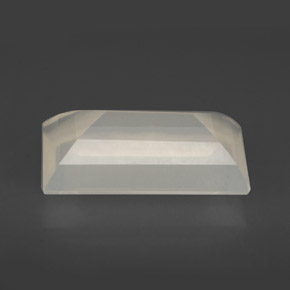 Ópalo de fuego blanco natural de 3,87 ct, transparente, transparente / translúcido
