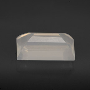 Ópalo de fuego Blanco amarillo natural de 2.37 ct, Transparente, Transparente / Translúcido