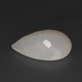 Ópalo de fuego blanco natural de 5,85 ct, en forma de pera, translúcido