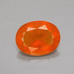 Ópalo de fuego Naranja natural de 1.32 ct, Corte Óvalo, Transparente