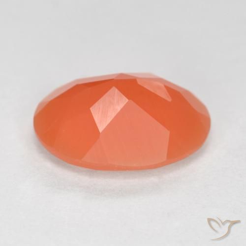 Ópalo de fuego Naranja rojizo claro natural de 1.55 ct, Ovalada, Transparente