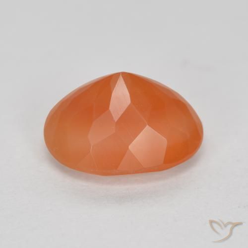 Ópalo de fuego Naranja medio natural de 1.62 ct, Ovalada, Transparente
