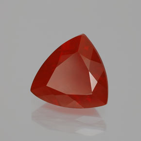 Ópalo de fuego rojo natural de 2,46 ct, trillón, transparente