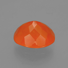Ópalo de fuego Naranja natural de 2.82 ct, Corte Óvalo, Translúcido