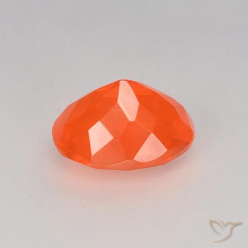 Ópalo de fuego Naranja claro natural de 0.82 ct, Ovalada, Transparente