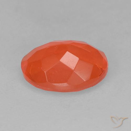 Ópalo de fuego Naranja cálido natural de 0.64 ct, Ovalada, Transparente