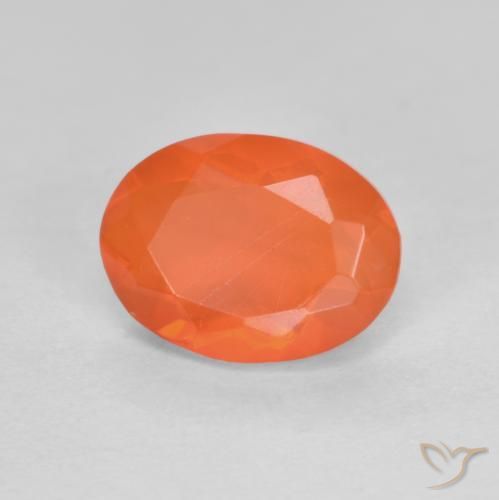 Ópalo de fuego Naranja intenso natural de 0.72 ct, Ovalada, Translúcido
