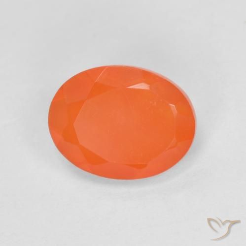 Ópalo de fuego Naranja intenso natural de 0.72 ct, Ovalada, Translúcido