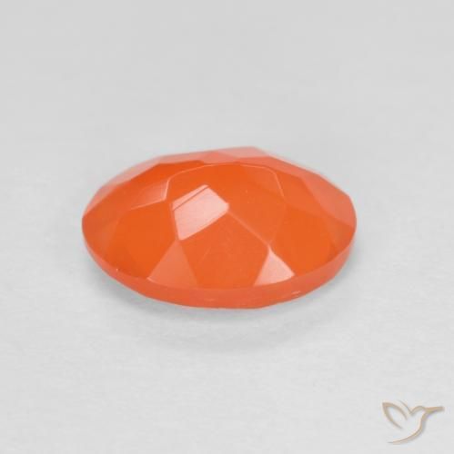 Ópalo de fuego Naranja intenso natural de 0.72 ct, Ovalada, Translúcido