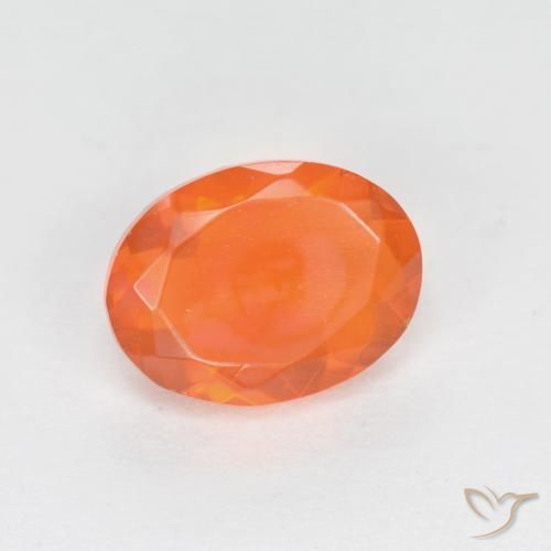 Ópalo de fuego Naranja intenso natural de 0.80 ct, Ovalada, Translúcido
