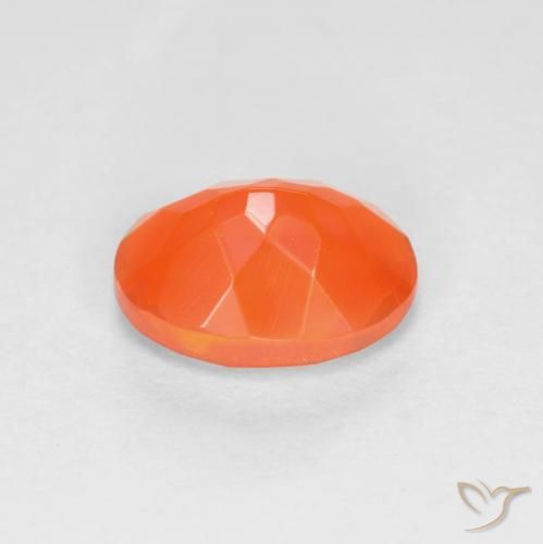 Ópalo de fuego Naranja intenso natural de 0.77 ct, Ovalada, Translúcido