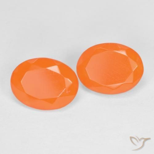 Gemas de Ópalo de fuego Naranja medio natural de 1.56 ct, Ovalada, Translúcido