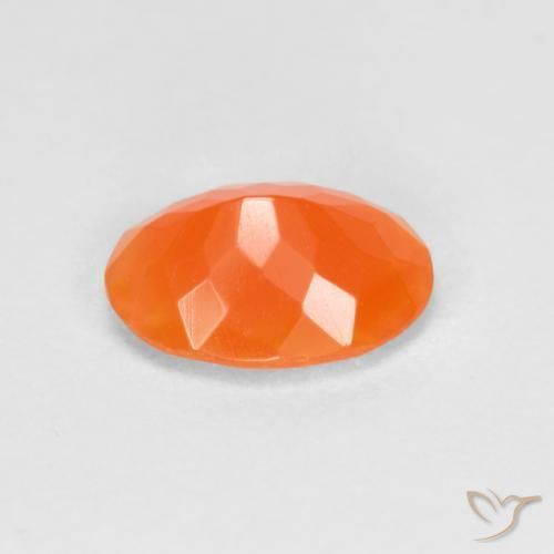 Ópalo de fuego naranja natural de 0,68 ct, corte óvalo, translúcido