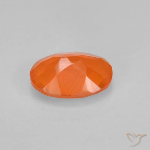 Ópalo de fuego Naranja medio natural de 0.65 ct, Ovalada, Transparente